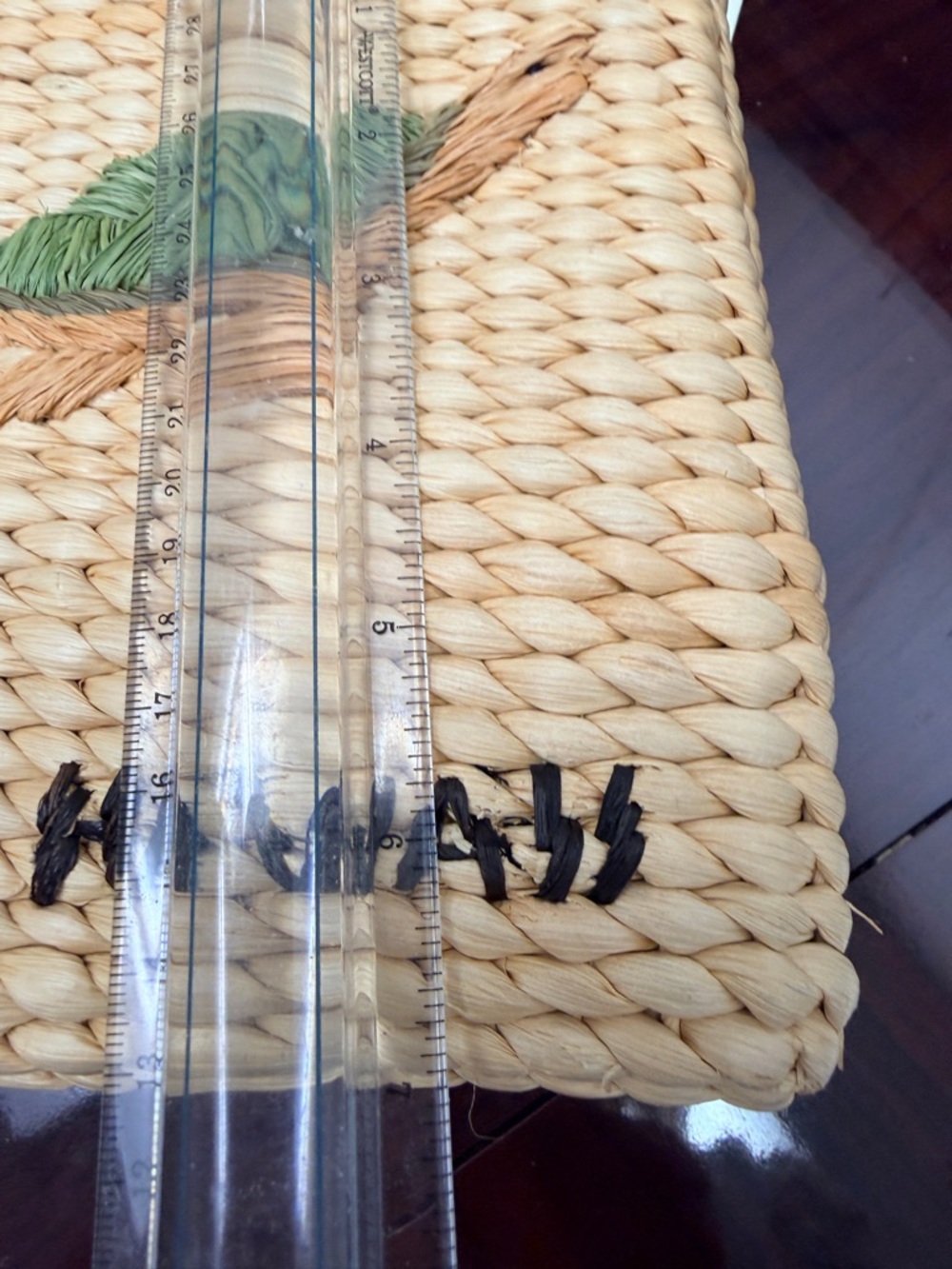 Handwoven Straw Bamboo Handle Purse “Hawaii” Leaf Design Beach Resort Tote Bag - Picture 7 of 8